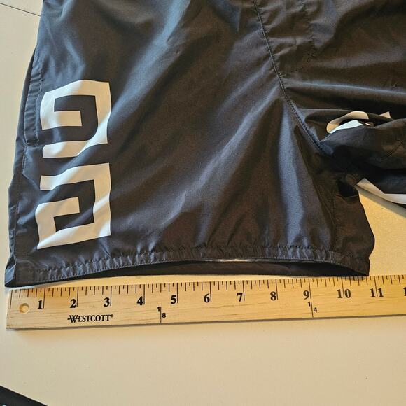 Givenchy Men's 4G Black Jacquard Swim Trunk Shorts Size XS - Picture 12 of 12